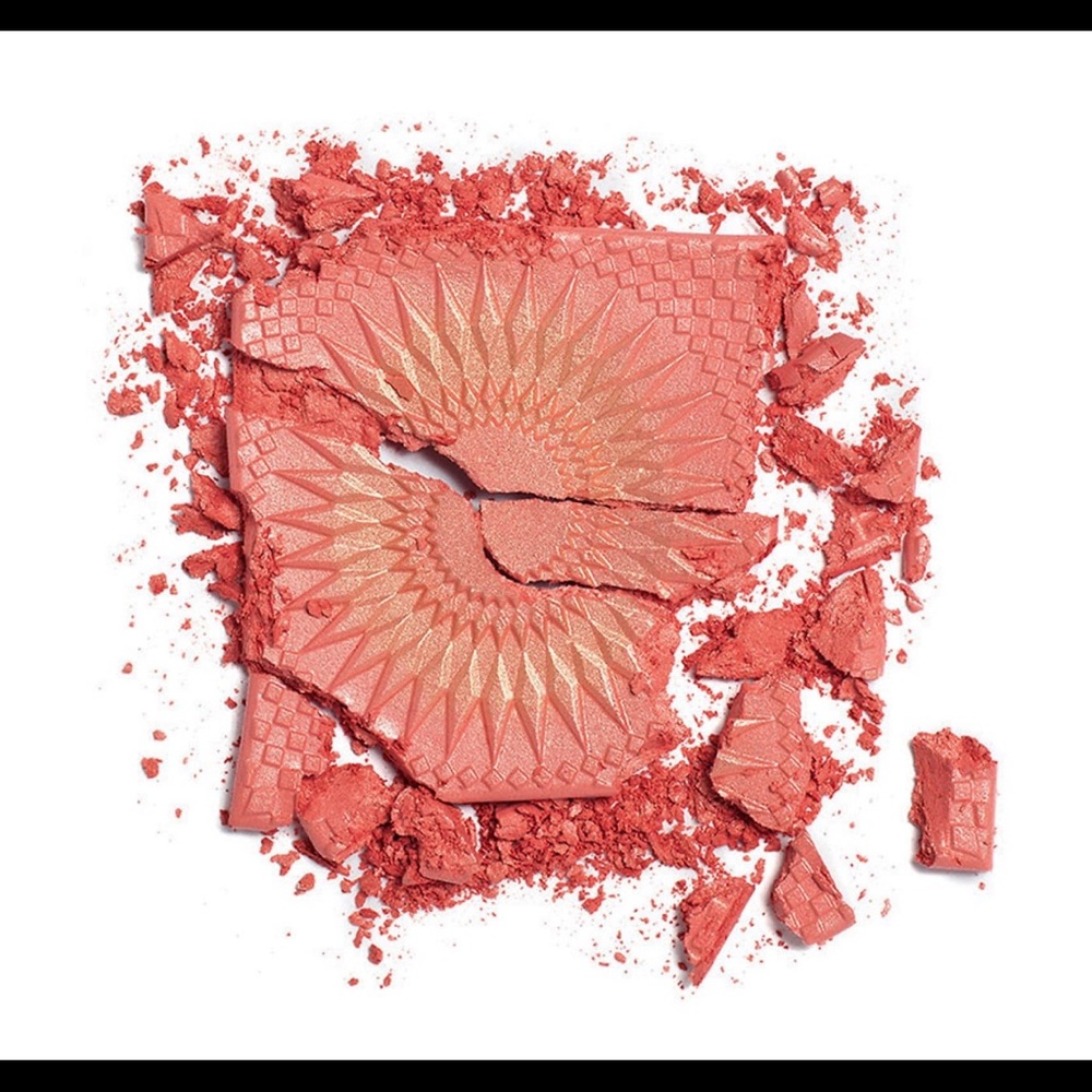 Benefit Cosmetics galifornia blush - Picture 3 of 6